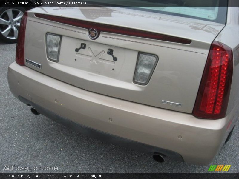 Sand Storm / Cashmere 2006 Cadillac STS V6