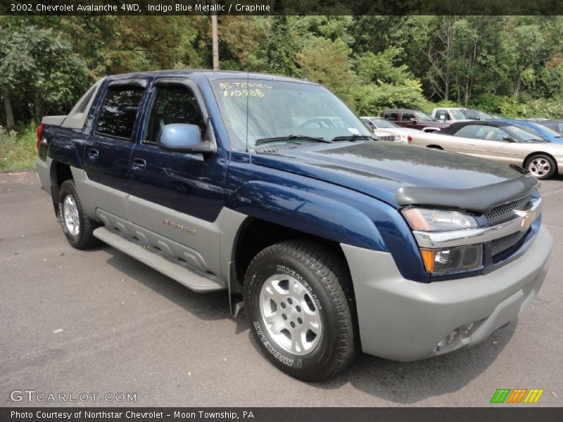 Indigo Blue Metallic / Graphite 2002 Chevrolet Avalanche 4WD