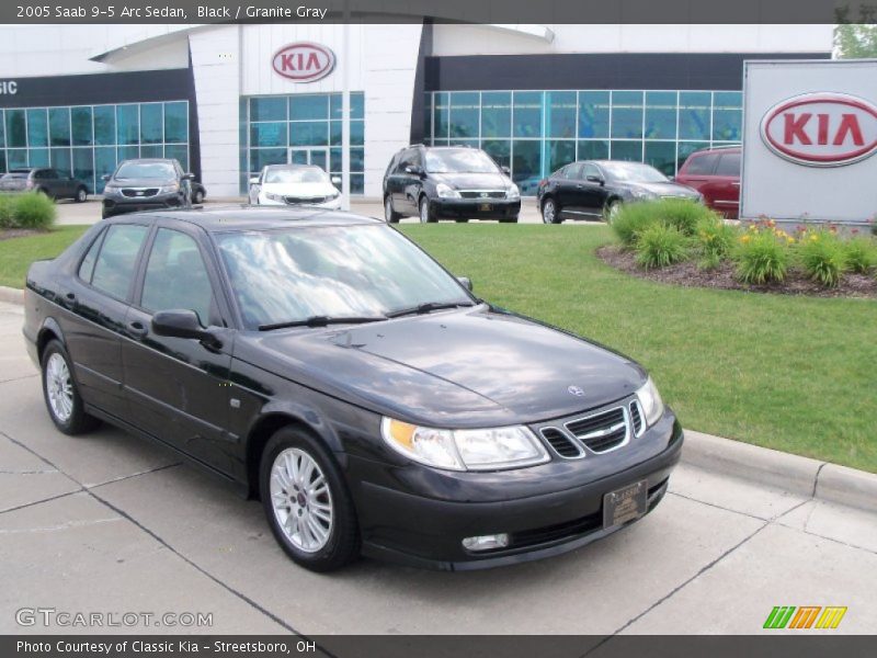 Black / Granite Gray 2005 Saab 9-5 Arc Sedan
