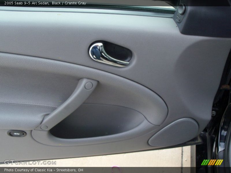 Black / Granite Gray 2005 Saab 9-5 Arc Sedan