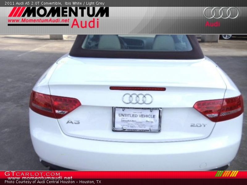 Ibis White / Light Grey 2011 Audi A5 2.0T Convertible