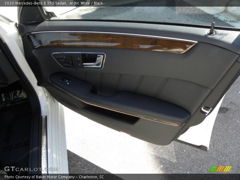 Arctic White / Black 2010 Mercedes-Benz E 350 Sedan