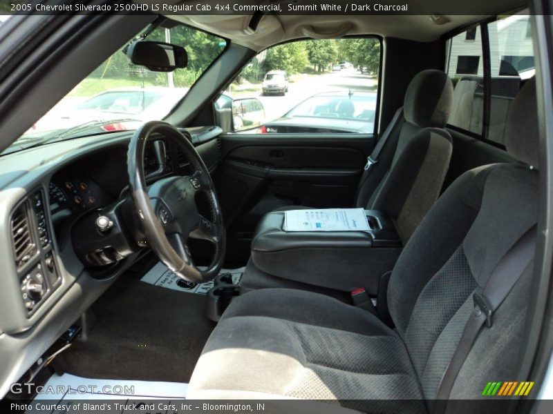 Summit White / Dark Charcoal 2005 Chevrolet Silverado 2500HD LS Regular Cab 4x4 Commercial