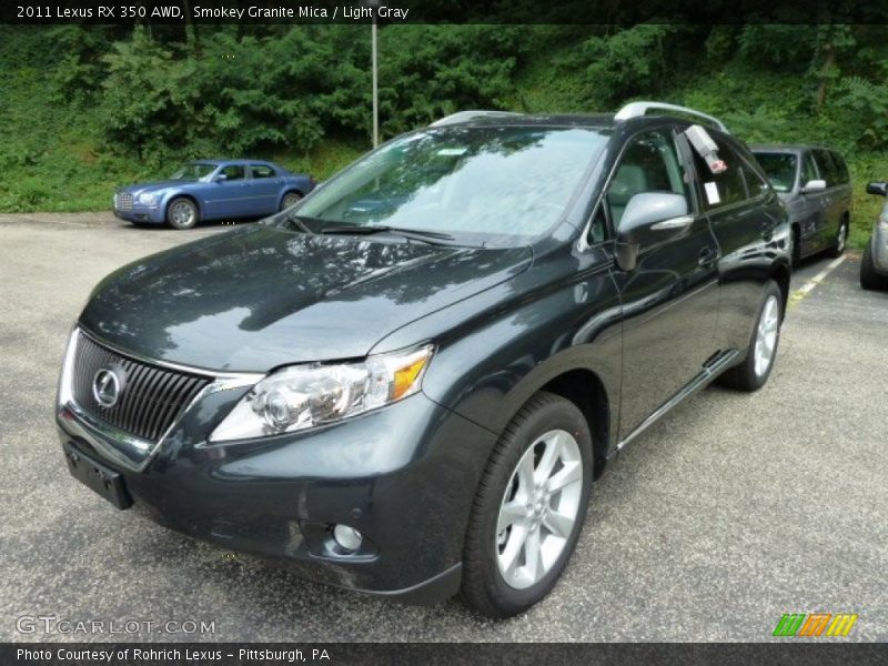 Front 3/4 View of 2011 RX 350 AWD
