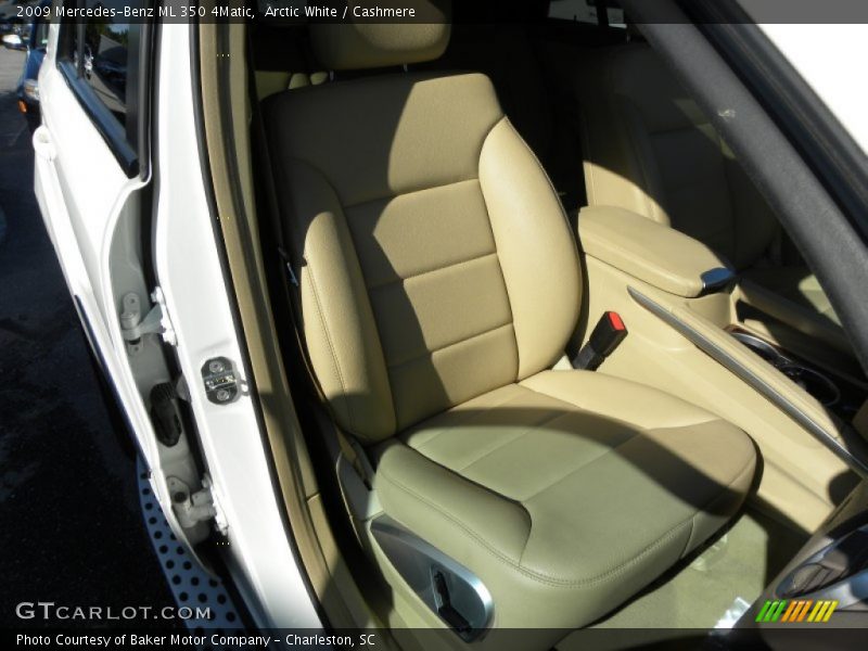 Arctic White / Cashmere 2009 Mercedes-Benz ML 350 4Matic