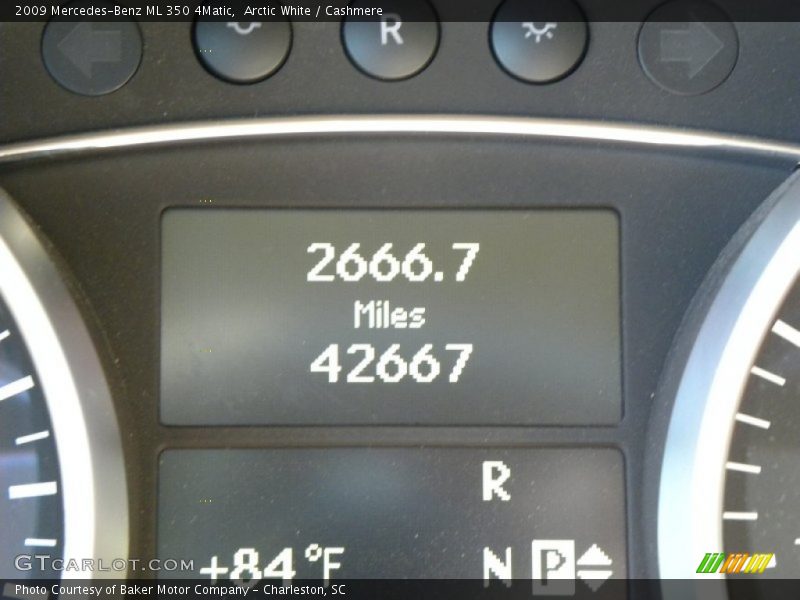 Arctic White / Cashmere 2009 Mercedes-Benz ML 350 4Matic