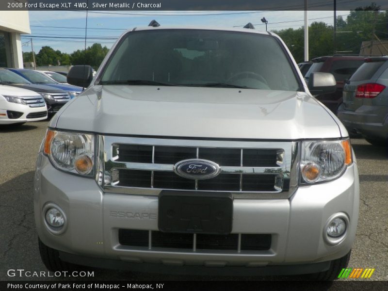 Silver Metallic / Charcoal 2008 Ford Escape XLT 4WD
