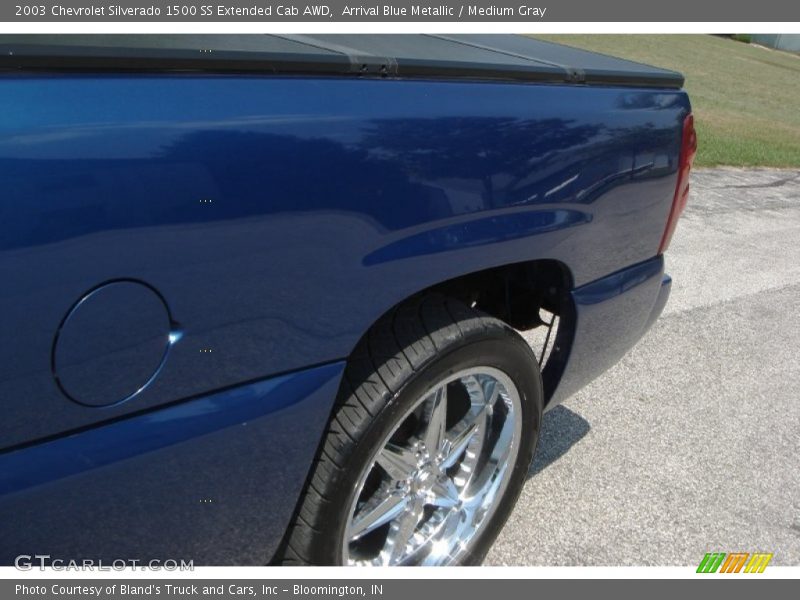 Arrival Blue Metallic / Medium Gray 2003 Chevrolet Silverado 1500 SS Extended Cab AWD