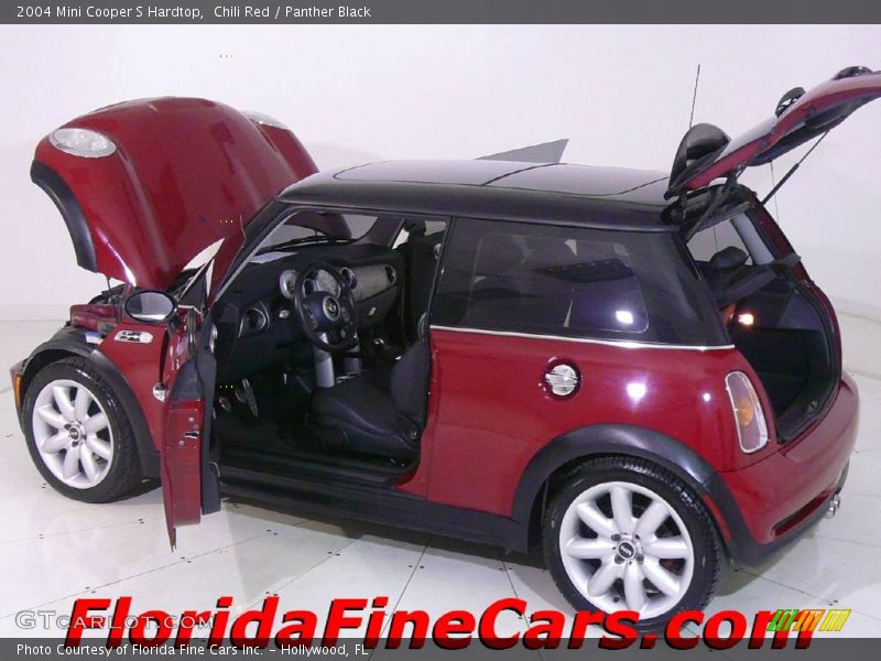 Chili Red / Panther Black 2004 Mini Cooper S Hardtop
