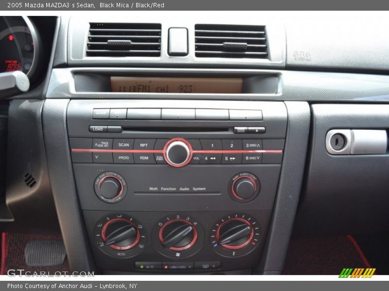Black Mica / Black/Red 2005 Mazda MAZDA3 s Sedan