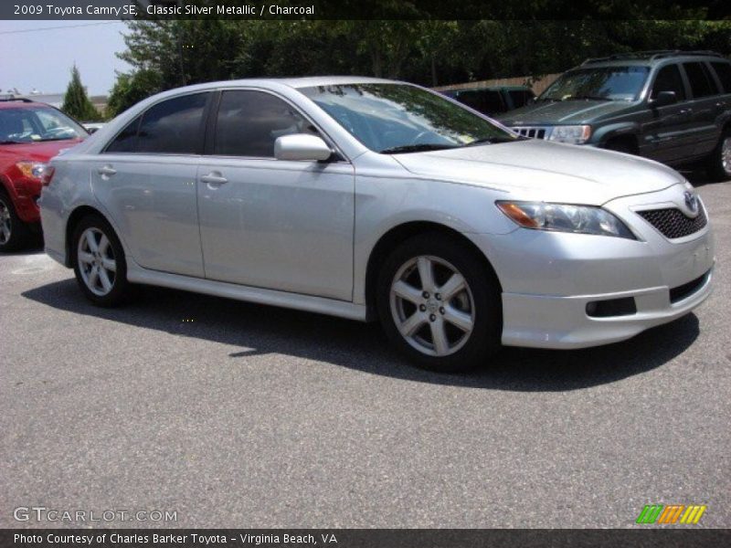 Classic Silver Metallic / Charcoal 2009 Toyota Camry SE