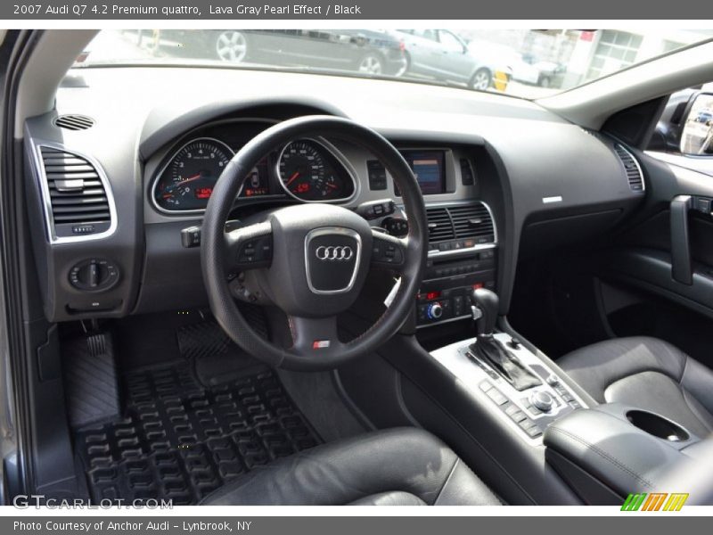 Dashboard of 2007 Q7 4.2 Premium quattro