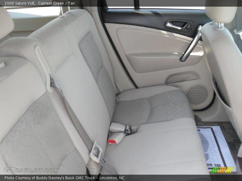 Cypress Green / Tan 2006 Saturn VUE