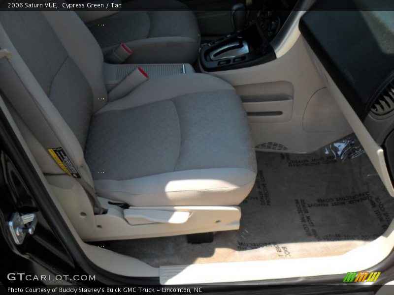 Cypress Green / Tan 2006 Saturn VUE