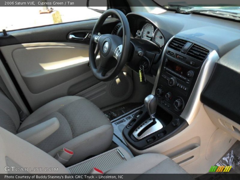Cypress Green / Tan 2006 Saturn VUE