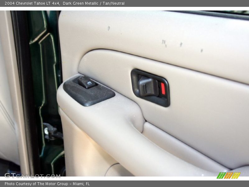Dark Green Metallic / Tan/Neutral 2004 Chevrolet Tahoe LT 4x4