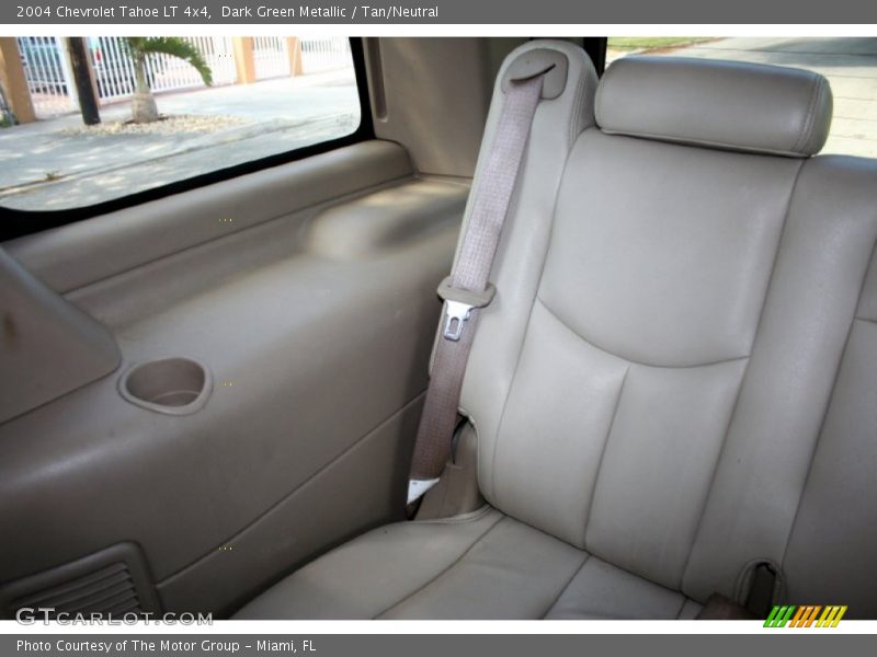 Dark Green Metallic / Tan/Neutral 2004 Chevrolet Tahoe LT 4x4