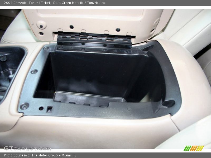 Dark Green Metallic / Tan/Neutral 2004 Chevrolet Tahoe LT 4x4