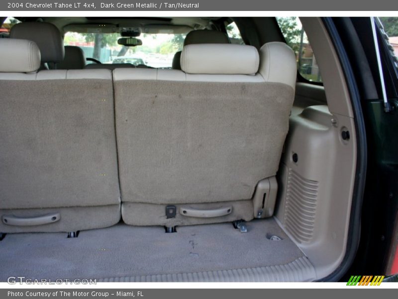 Dark Green Metallic / Tan/Neutral 2004 Chevrolet Tahoe LT 4x4