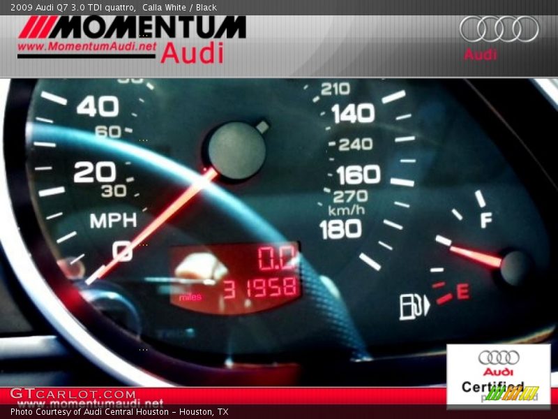 Calla White / Black 2009 Audi Q7 3.0 TDI quattro