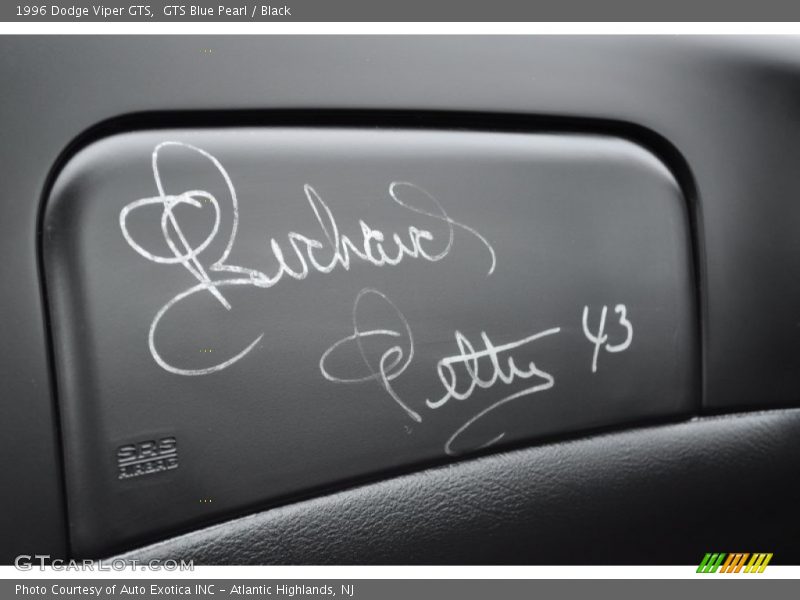 GTS Blue Pearl / Black 1996 Dodge Viper GTS