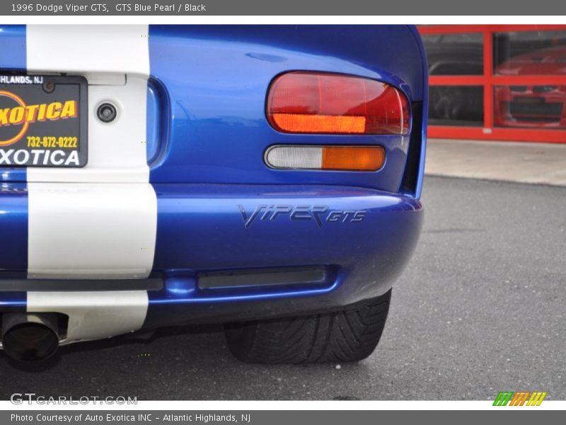 GTS Blue Pearl / Black 1996 Dodge Viper GTS