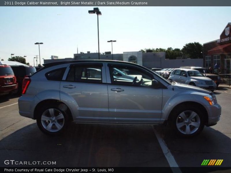 Bright Silver Metallic / Dark Slate/Medium Graystone 2011 Dodge Caliber Mainstreet