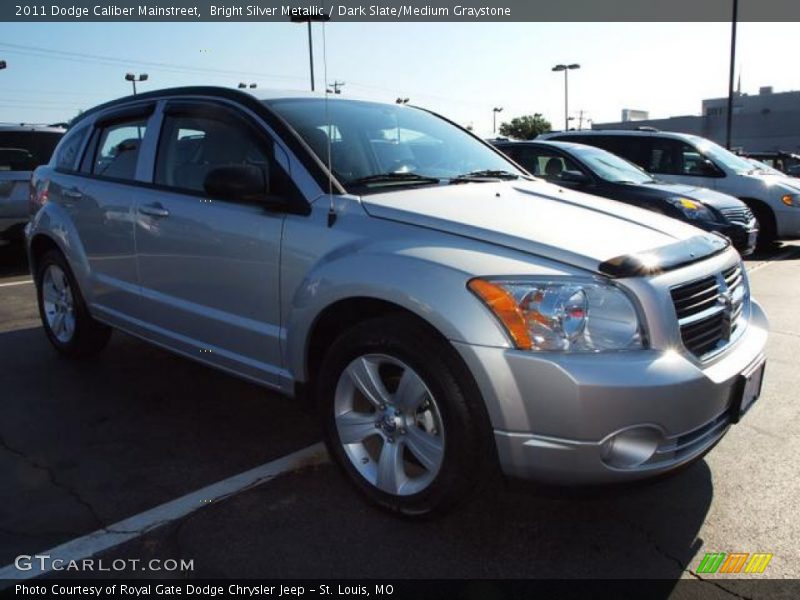 Bright Silver Metallic / Dark Slate/Medium Graystone 2011 Dodge Caliber Mainstreet