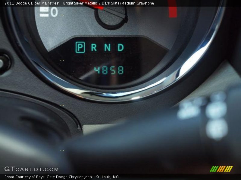 Bright Silver Metallic / Dark Slate/Medium Graystone 2011 Dodge Caliber Mainstreet