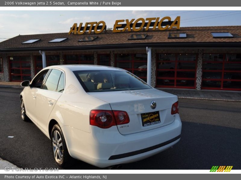 Campanella White / Pure Beige 2006 Volkswagen Jetta 2.5 Sedan