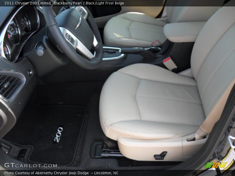 Blackberry Pearl / Black/Light Frost Beige 2011 Chrysler 200 Limited