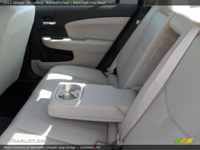 Blackberry Pearl / Black/Light Frost Beige 2011 Chrysler 200 Limited