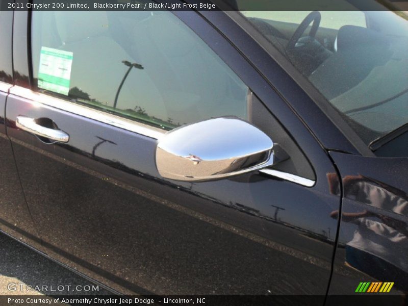 Blackberry Pearl / Black/Light Frost Beige 2011 Chrysler 200 Limited