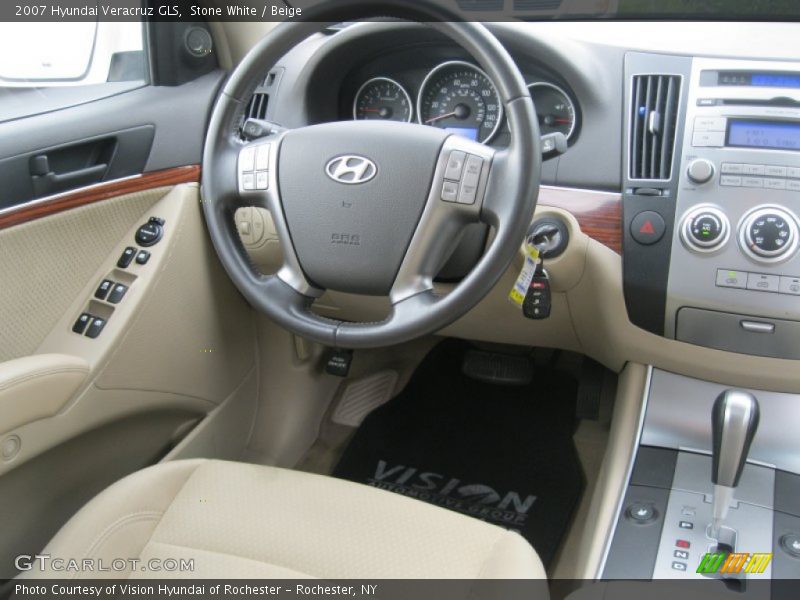 Stone White / Beige 2007 Hyundai Veracruz GLS