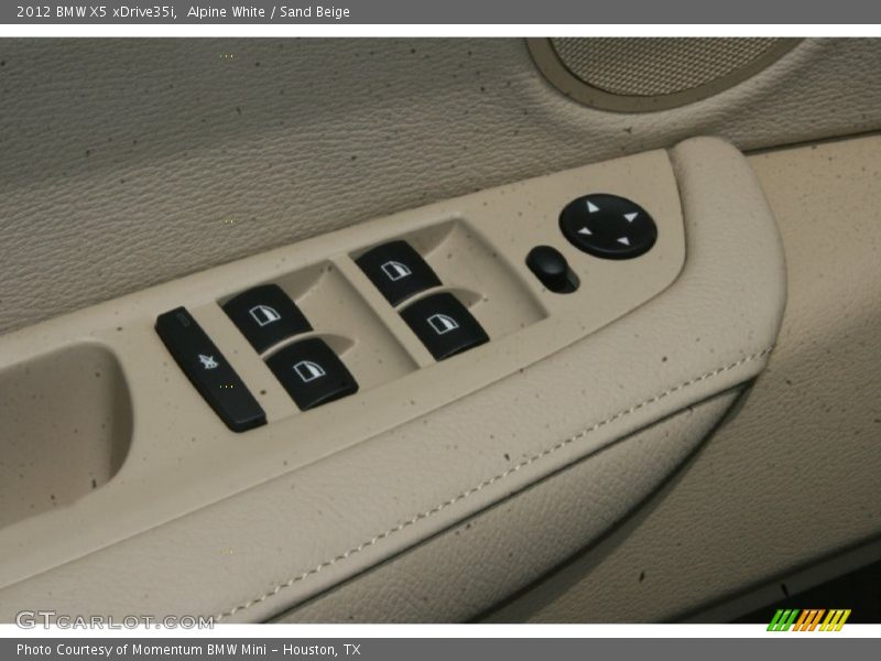 Alpine White / Sand Beige 2012 BMW X5 xDrive35i