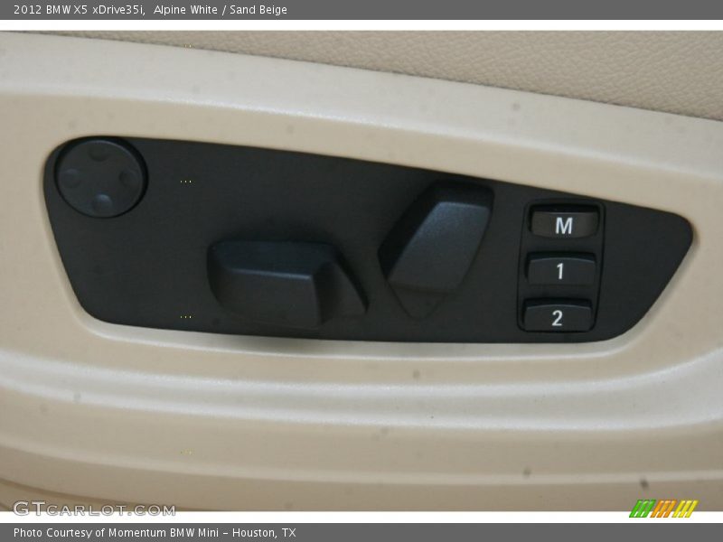 Alpine White / Sand Beige 2012 BMW X5 xDrive35i