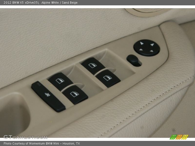 Alpine White / Sand Beige 2012 BMW X5 xDrive35i