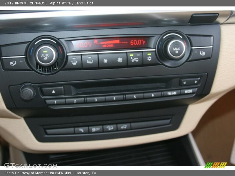 Alpine White / Sand Beige 2012 BMW X5 xDrive35i