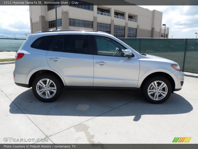 Moonstone Silver / Gray 2011 Hyundai Santa Fe SE
