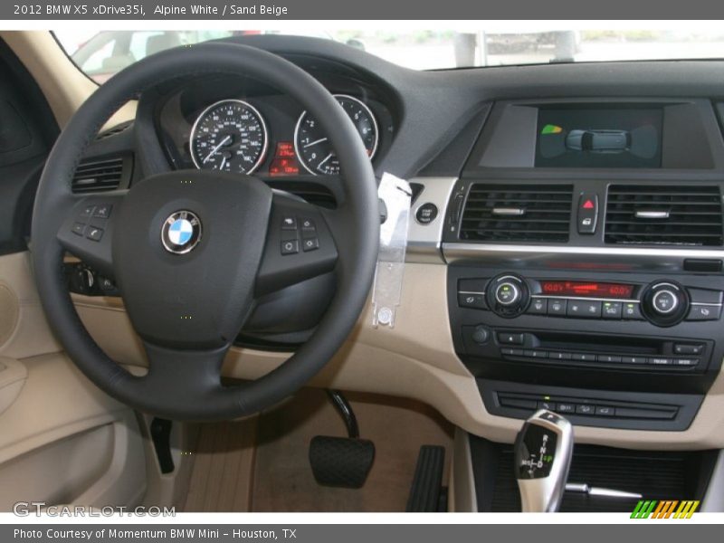 Alpine White / Sand Beige 2012 BMW X5 xDrive35i