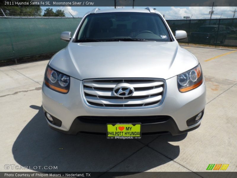 Moonstone Silver / Gray 2011 Hyundai Santa Fe SE