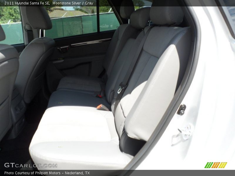 Moonstone Silver / Gray 2011 Hyundai Santa Fe SE