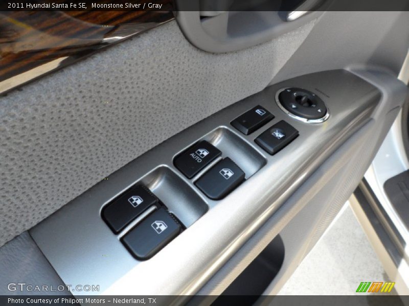 Moonstone Silver / Gray 2011 Hyundai Santa Fe SE