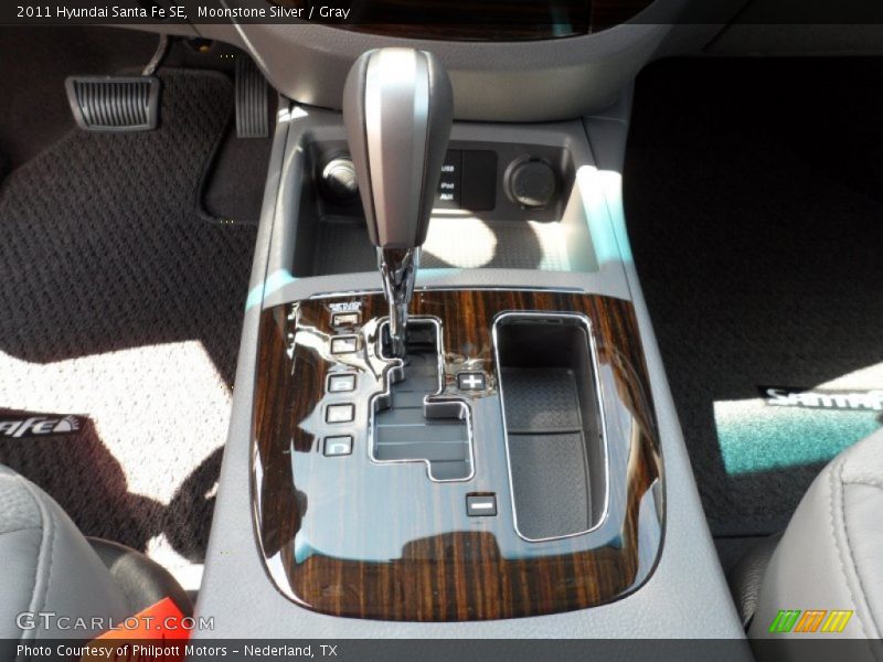 Moonstone Silver / Gray 2011 Hyundai Santa Fe SE