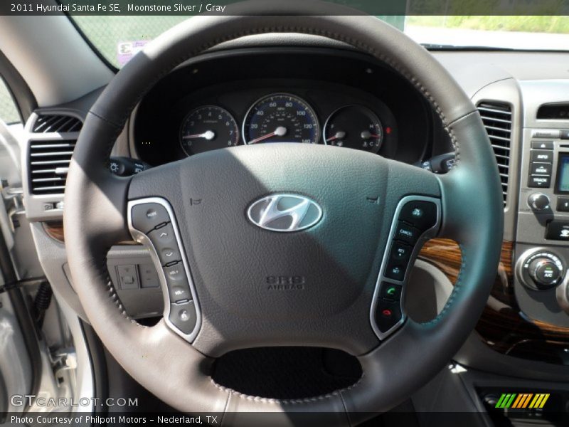 Moonstone Silver / Gray 2011 Hyundai Santa Fe SE