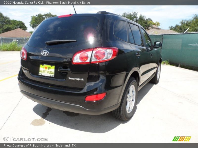 Phantom Black Metallic / Beige 2011 Hyundai Santa Fe GLS
