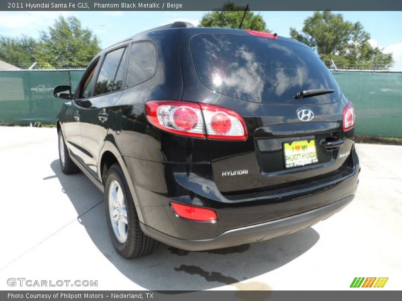 Phantom Black Metallic / Beige 2011 Hyundai Santa Fe GLS