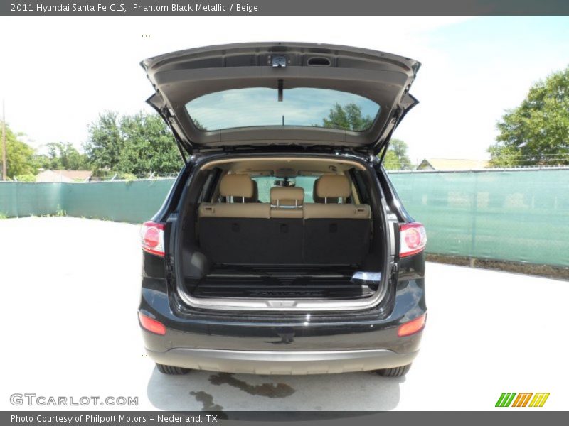 Phantom Black Metallic / Beige 2011 Hyundai Santa Fe GLS
