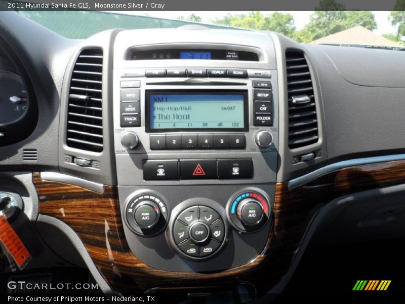 Controls of 2011 Santa Fe GLS