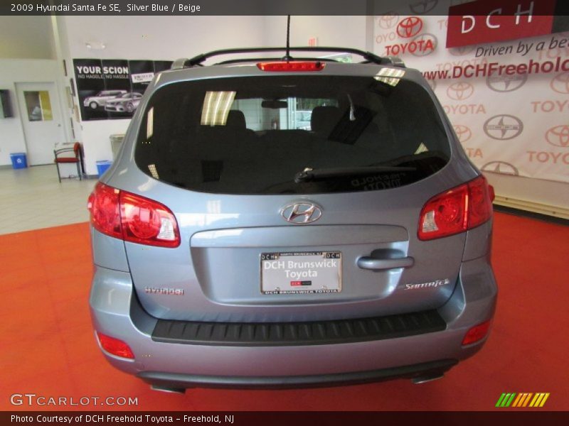 Silver Blue / Beige 2009 Hyundai Santa Fe SE